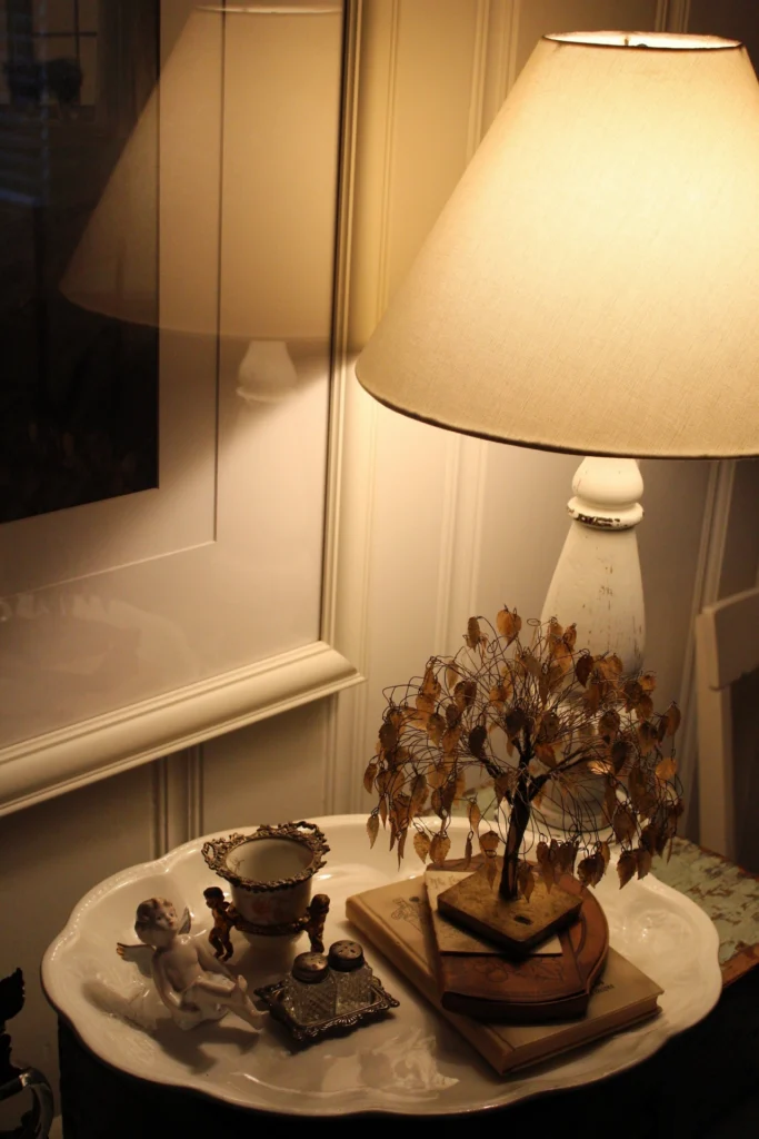 Professionally cleaned dining room in Ashland Ohio